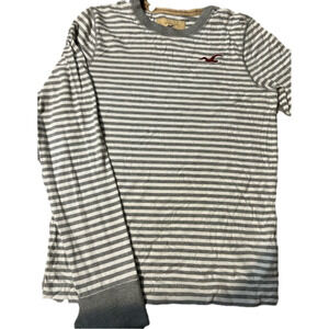 𝅺hollister Teen Men’s Small Long Sleeved Buttery Soft Shirt, EUC